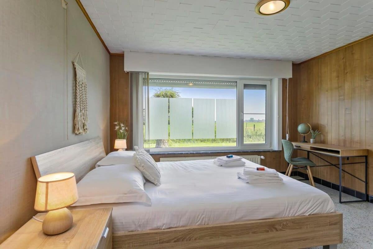 Huswell - Bungalow With Garden At 5 Minutes From The Beach Villa De Haan Exterior photo